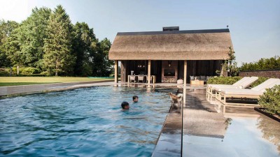 wellness tuin infinitypool